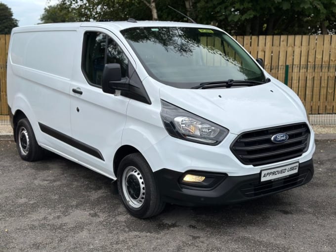 2024 Ford Transit Custom