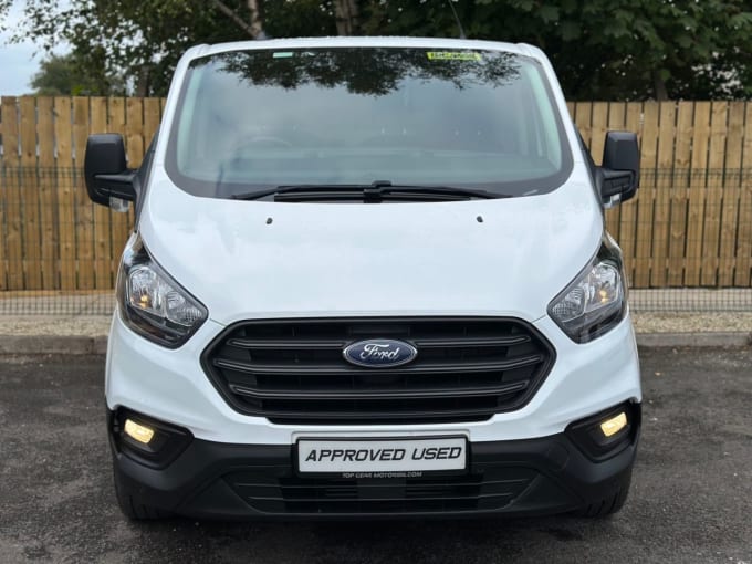 2024 Ford Transit Custom