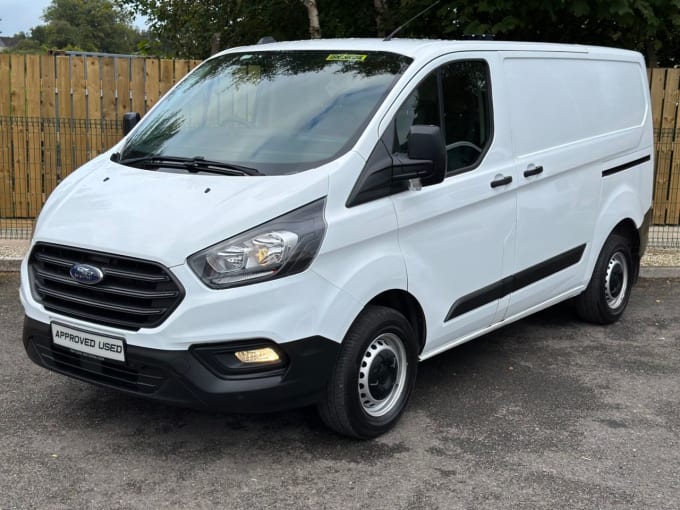 2024 Ford Transit Custom