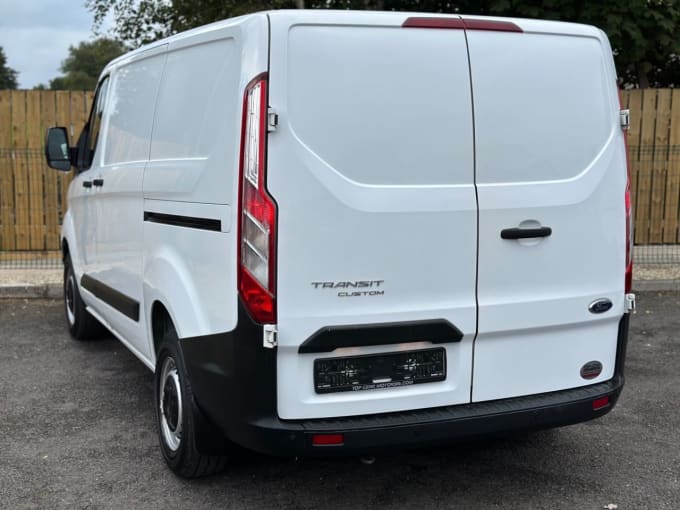 2024 Ford Transit Custom