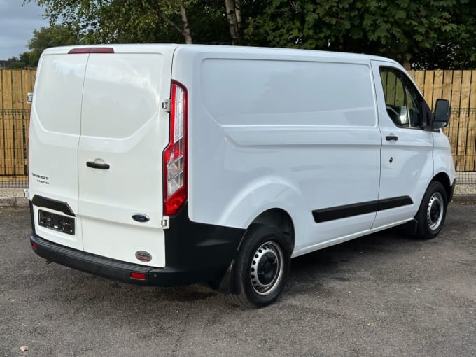 2024 Ford Transit Custom