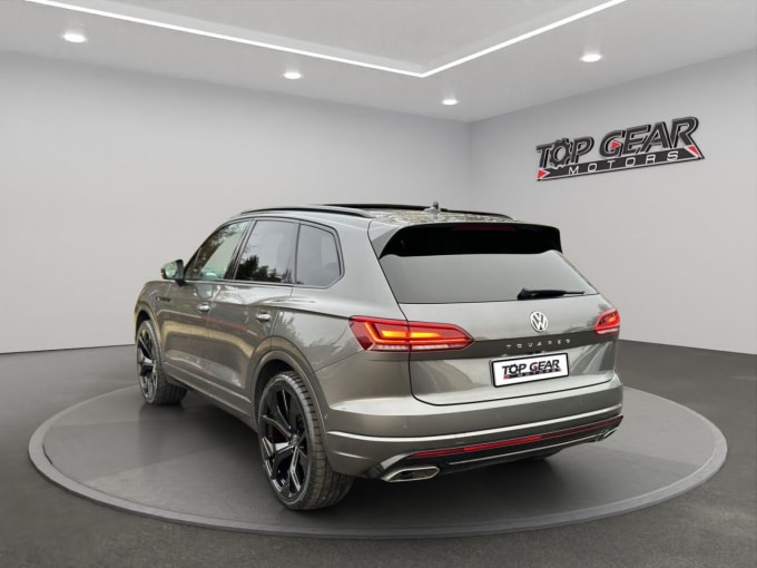 2025 Volkswagen Touareg