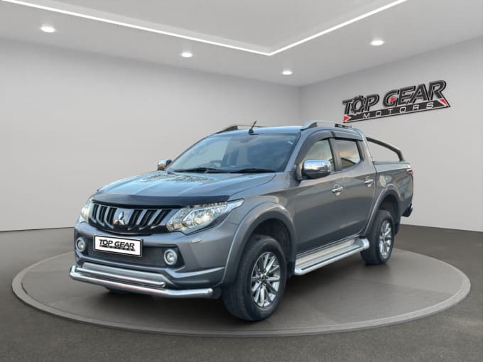 2025 Mitsubishi L200