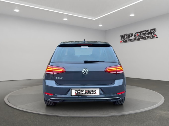 2025 Volkswagen Golf