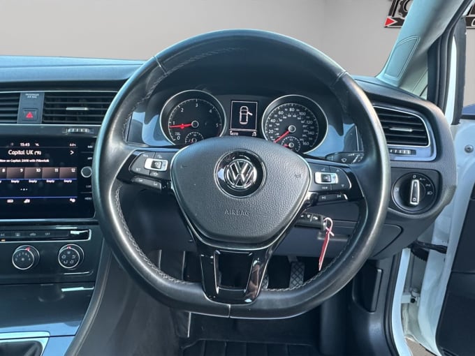 2025 Volkswagen Golf