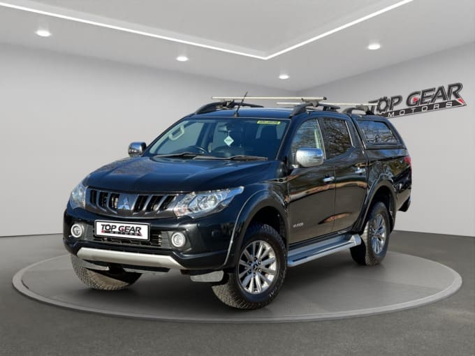 2025 Mitsubishi L200