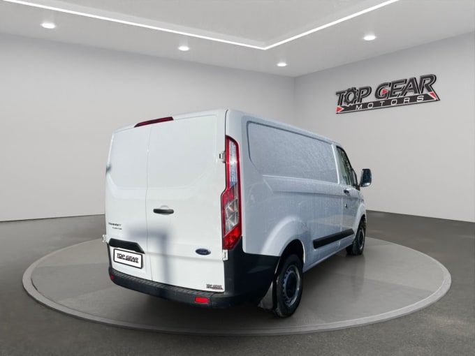 2025 Ford Transit Custom