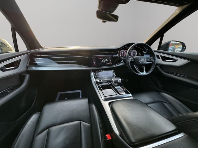 2025 Audi Q7