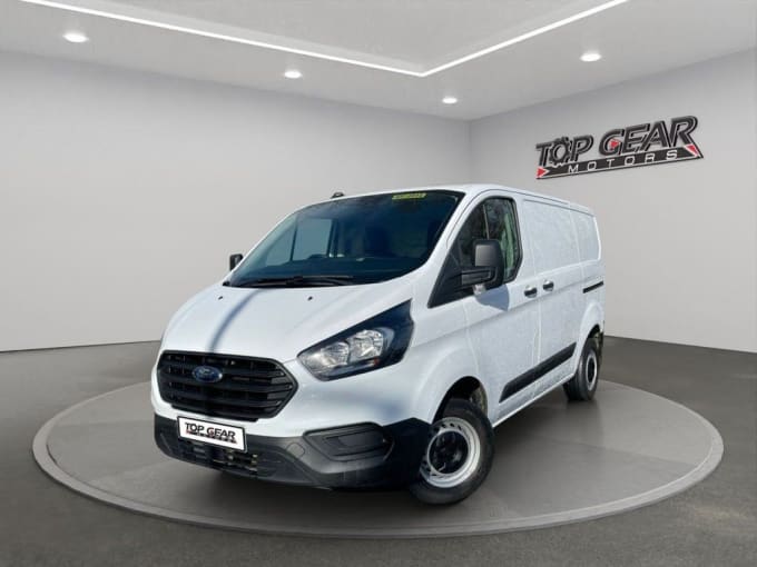 2025 Ford Transit Custom