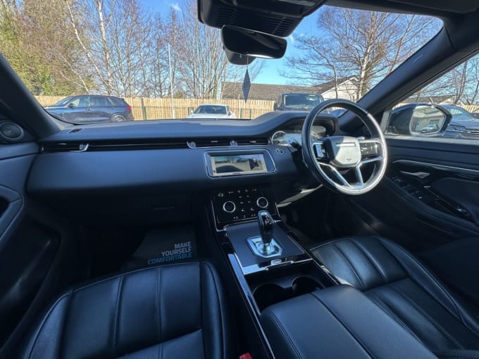 2025 Land Rover Range Rover Evoque
