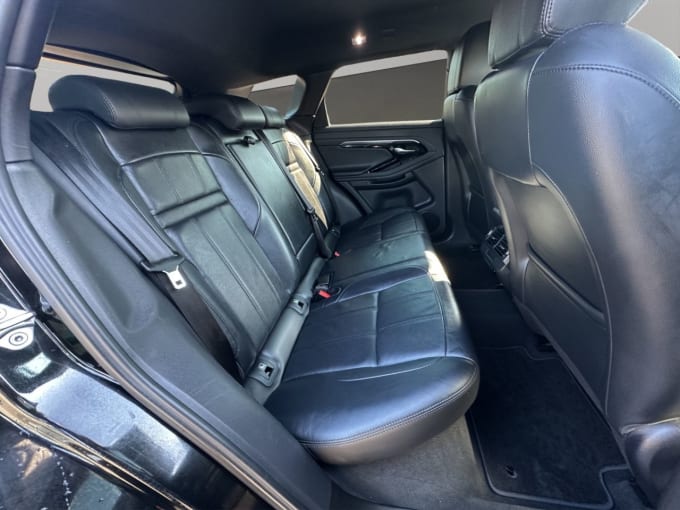2025 Land Rover Range Rover Evoque