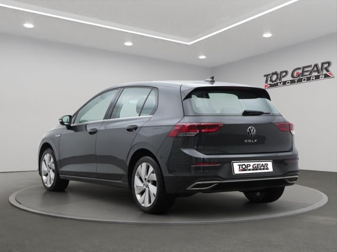 2025 Volkswagen Golf