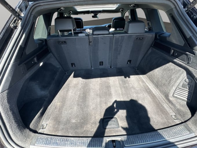 2025 Volkswagen Touareg