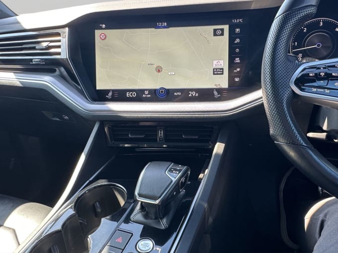 2025 Volkswagen Touareg
