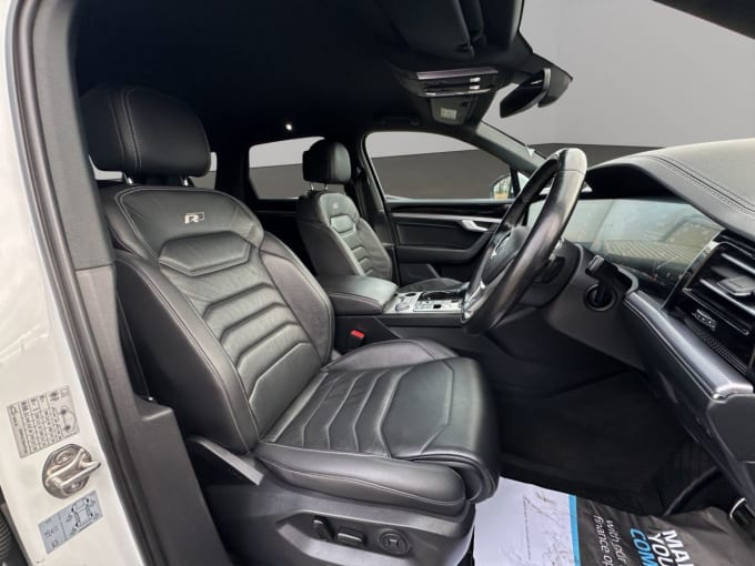 2018 Volkswagen Touareg