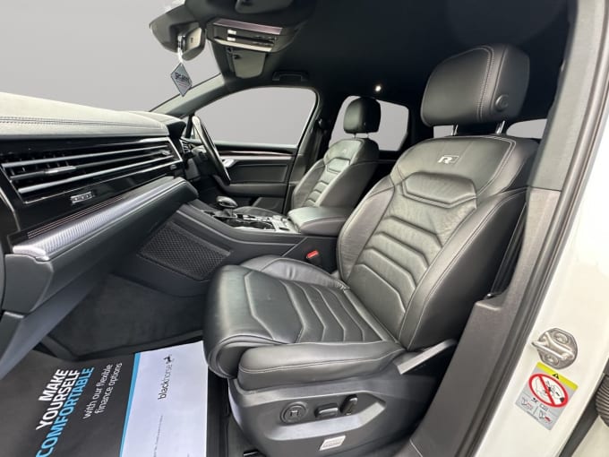 2018 Volkswagen Touareg