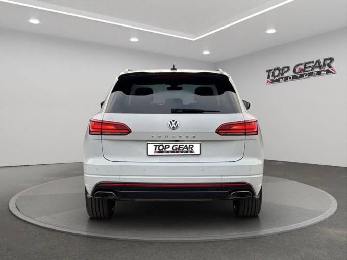 2018 Volkswagen Touareg