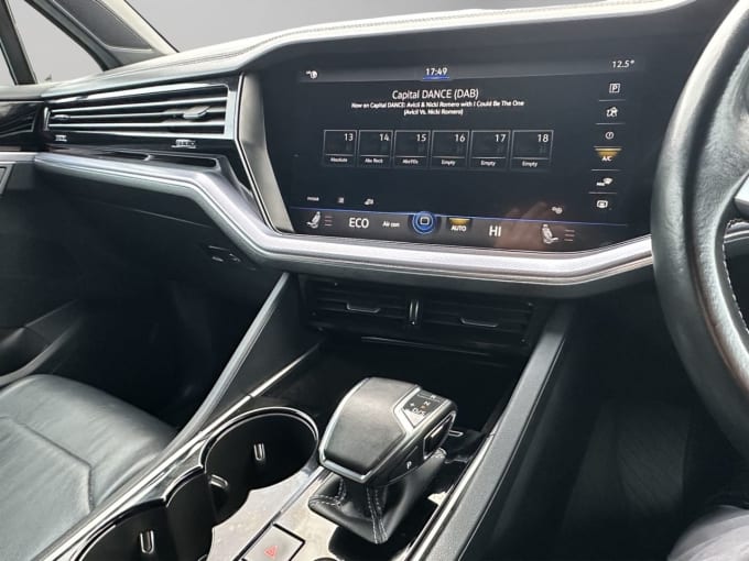 2018 Volkswagen Touareg