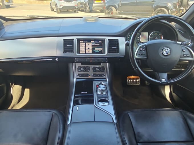 2025 Jaguar Xf