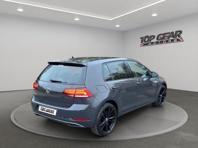 2025 Volkswagen Golf