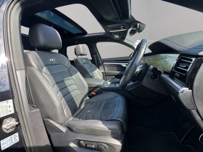 2025 Volkswagen Touareg