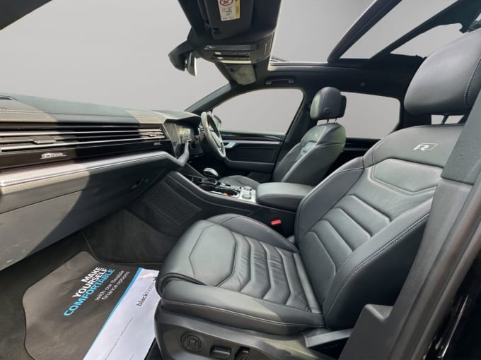 2025 Volkswagen Touareg