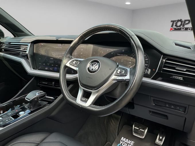 2025 Volkswagen Touareg