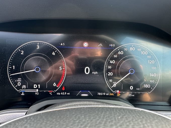 2025 Volkswagen Touareg