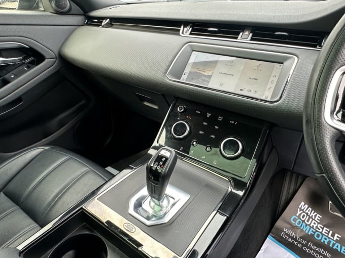 2025 Land Rover Range Rover Evoque