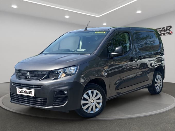 2025 Peugeot Partner