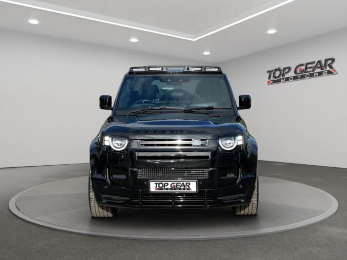 2025 Land Rover Defender