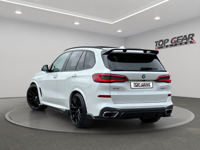 2025 BMW X5