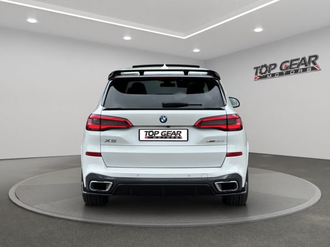 2025 BMW X5