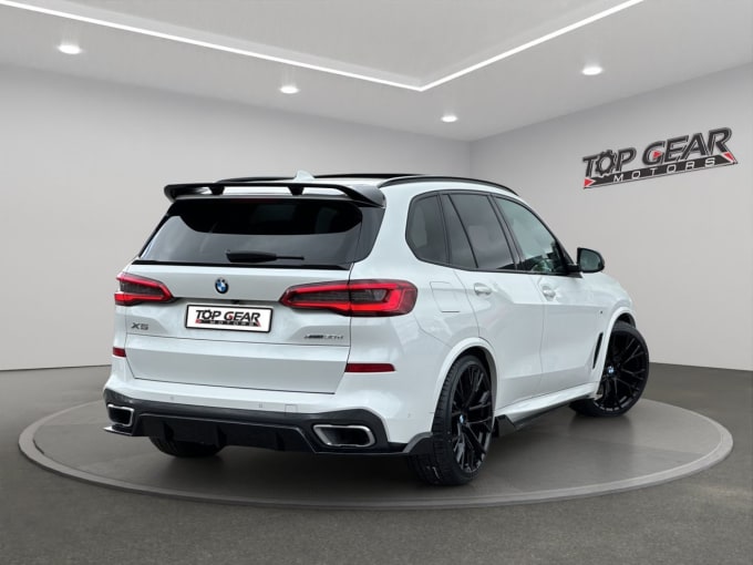 2025 BMW X5