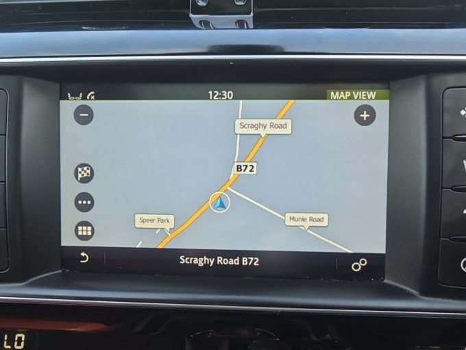 2025 Jaguar Xe