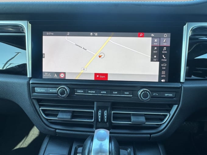 2025 Porsche Macan