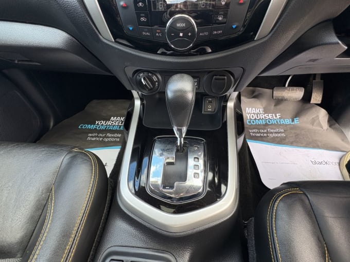 2025 Nissan Navara
