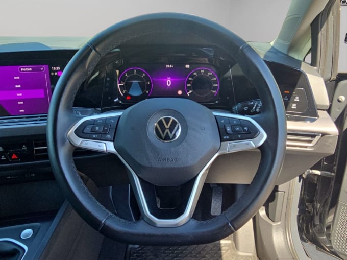 2025 Volkswagen Golf