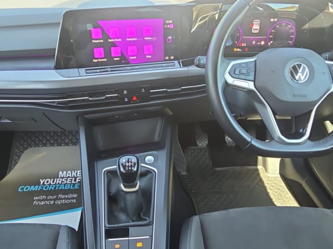 2025 Volkswagen Golf