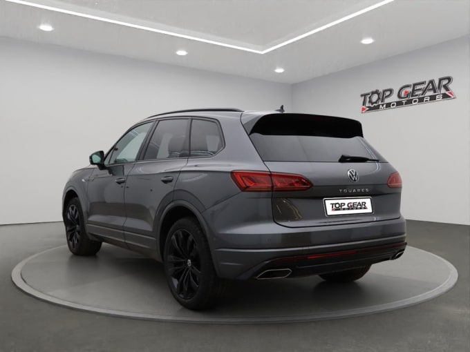 2025 Volkswagen Touareg
