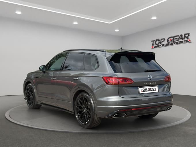 2025 Volkswagen Touareg