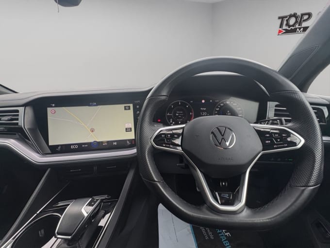 2025 Volkswagen Touareg