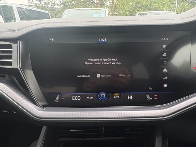 2025 Volkswagen Touareg