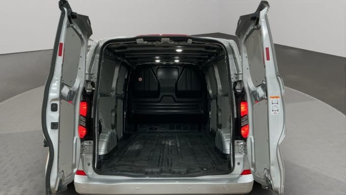 2025 Ford Transit Custom