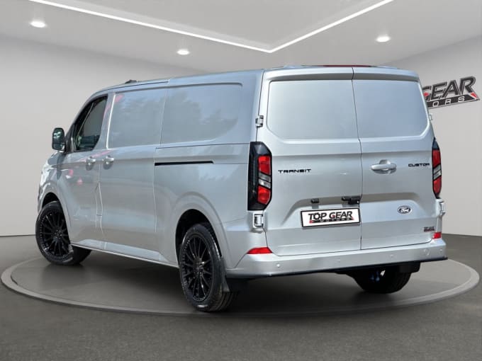 2025 Ford Transit Custom