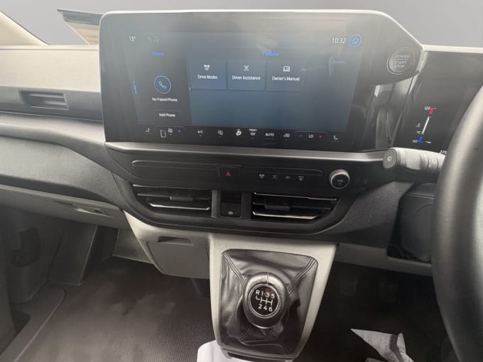 2025 Ford Transit Custom