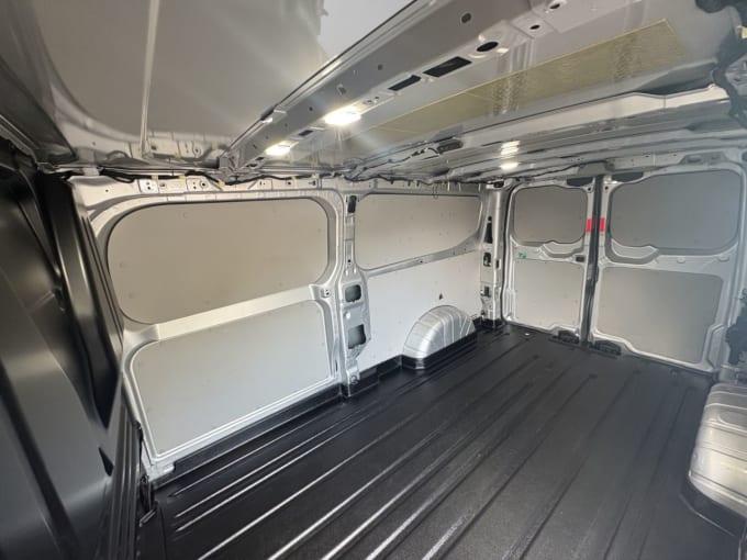 2025 Ford Transit Custom