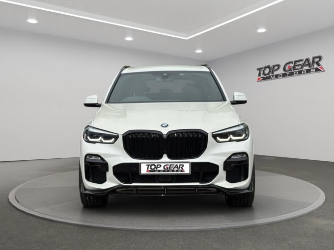 2025 BMW X5
