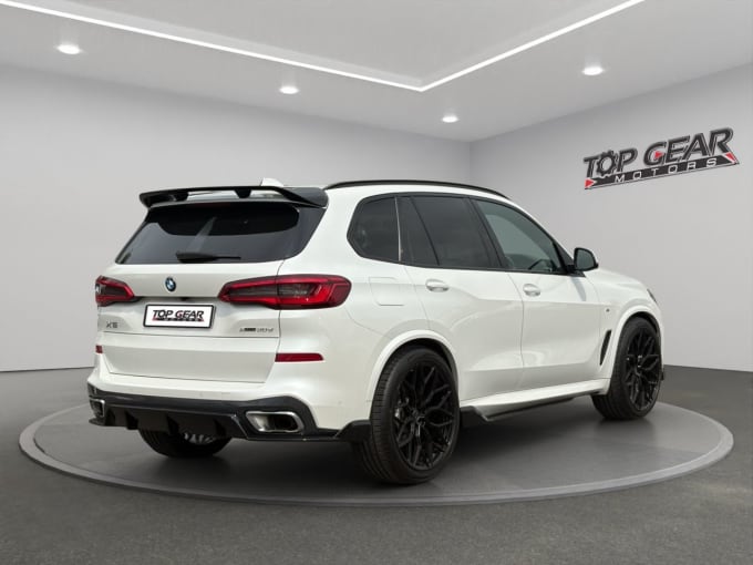 2025 BMW X5