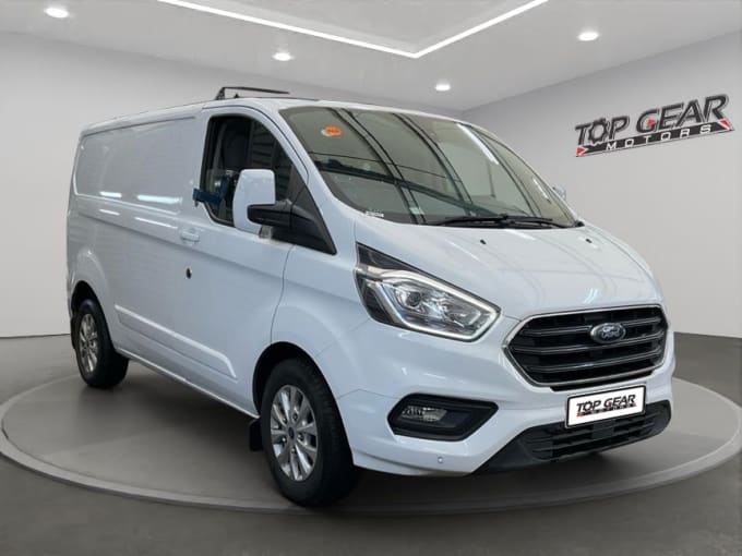 2025 Ford Transit Custom